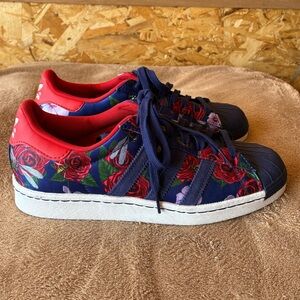 NWOT adidas Originals x Rita Ora Superstar 80s "Red Roses” Size 8